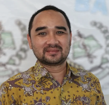 Pepi Alam Mukti, A.Md.Perkes